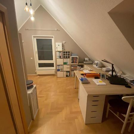 Gemutliches Zimmer Im Dachgeschoss Witten Exterior foto